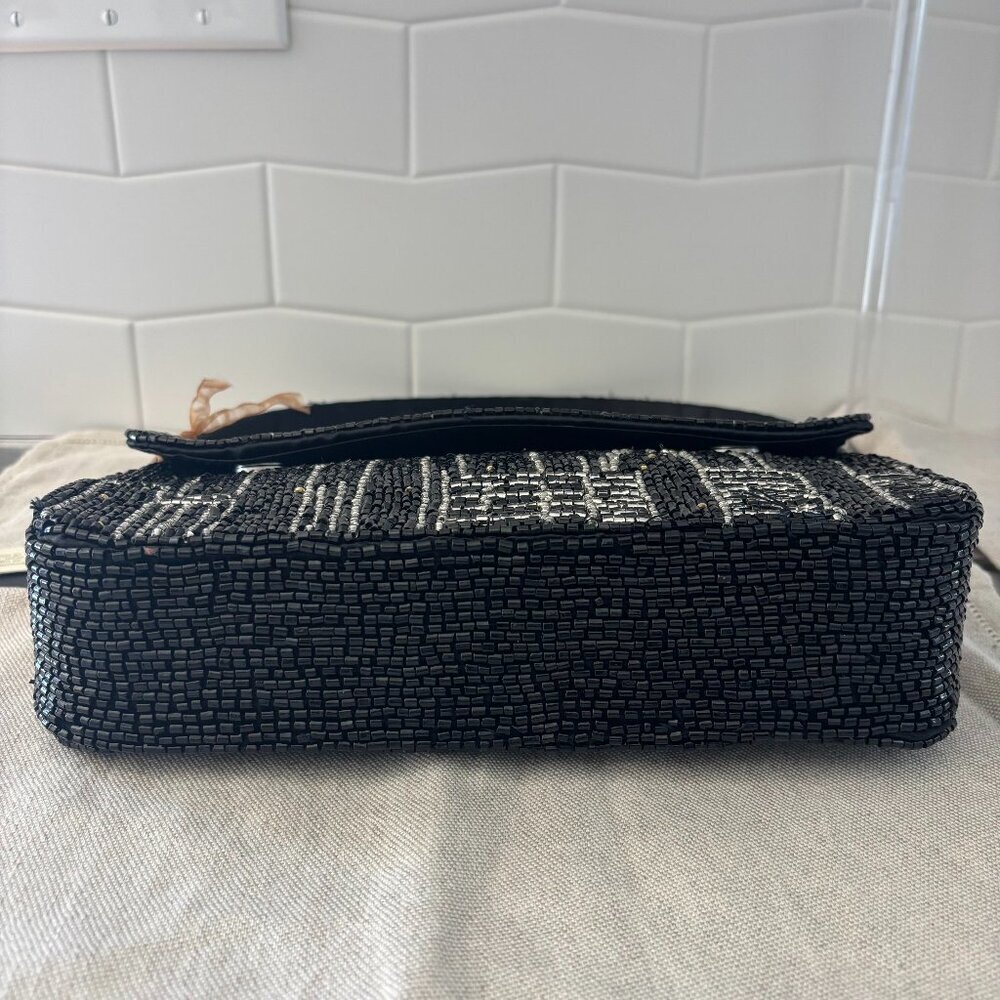 Made in India City Skyline Beaded Bundle - Shoulder Bag and Wristlet - Black - Picture 5 of 16